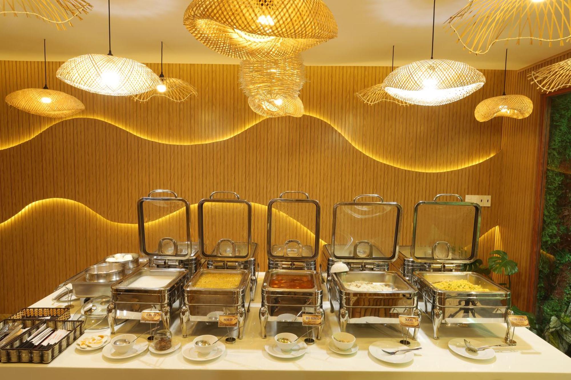 Pleiku Hotel By Gia Lai Tourist Экстерьер фото