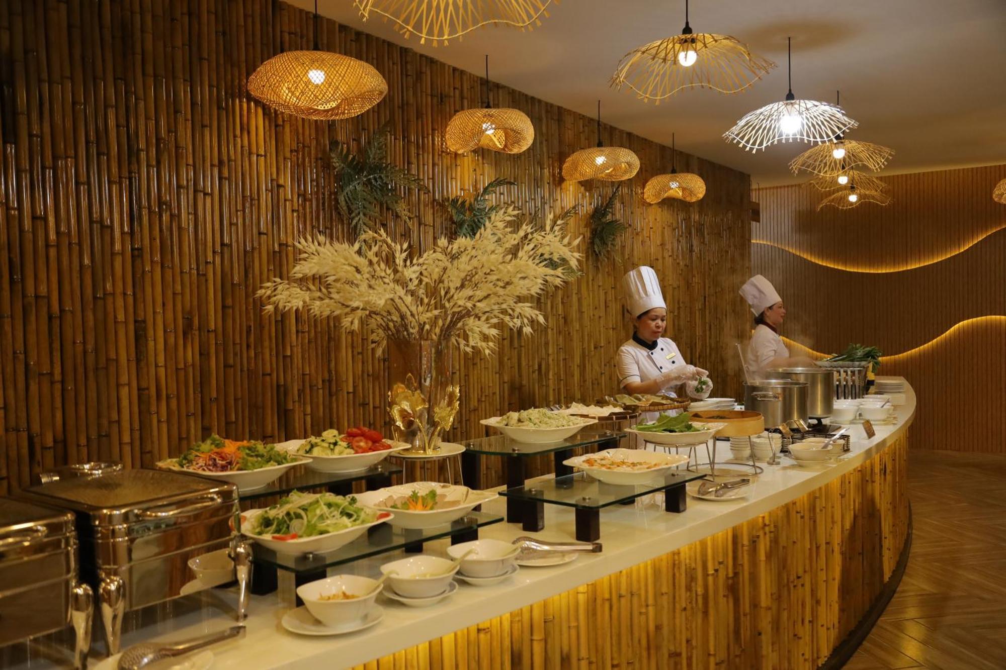 Pleiku Hotel By Gia Lai Tourist Экстерьер фото