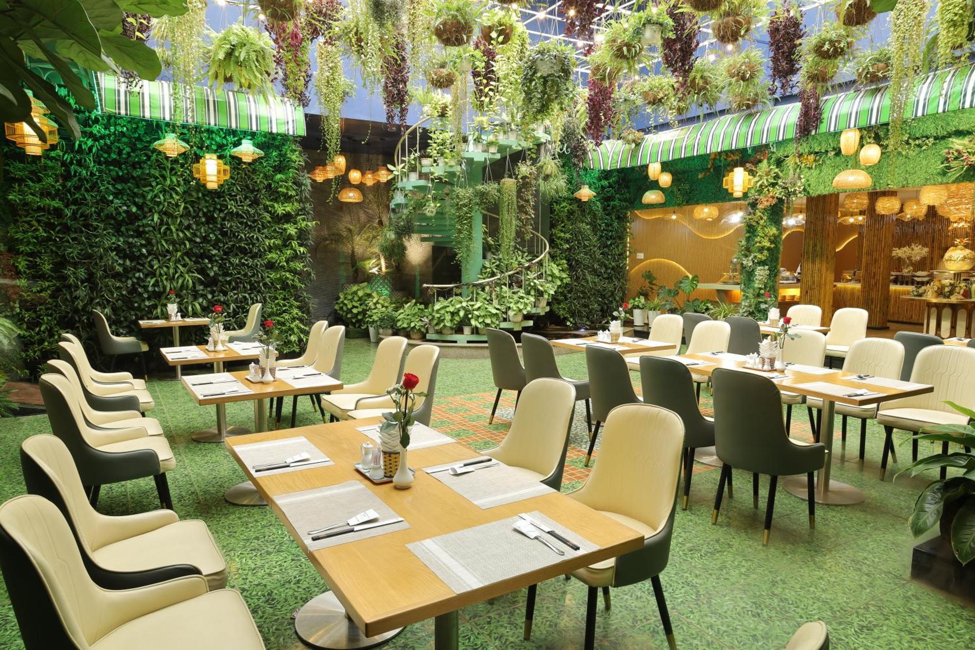 Pleiku Hotel By Gia Lai Tourist Экстерьер фото